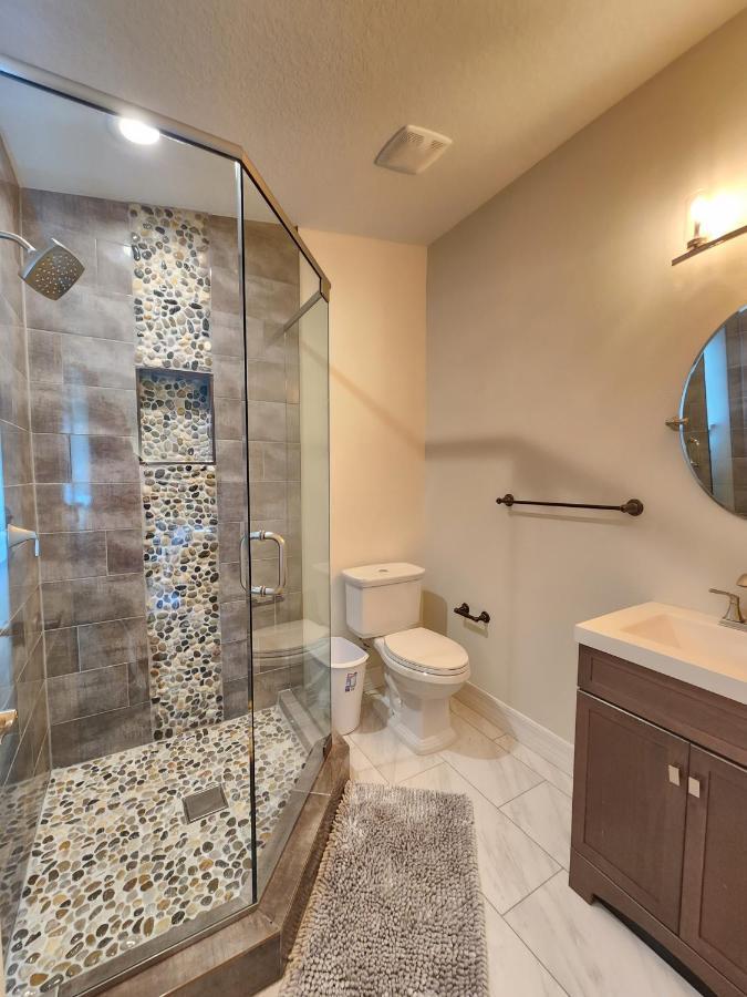 The Villa Orlando@College Park. Sleeps16 エクステリア 写真